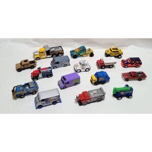 Mixed Lot Of 16 Die-Cast Plastic Toy Vehicles Trucks Cars Vans 2.5" to 5" Long